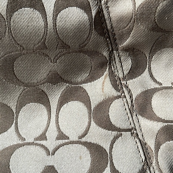 Coach Ashley Sateen Signature C Hobo Purse Brown Tan Hippie - Picture 4 of 16